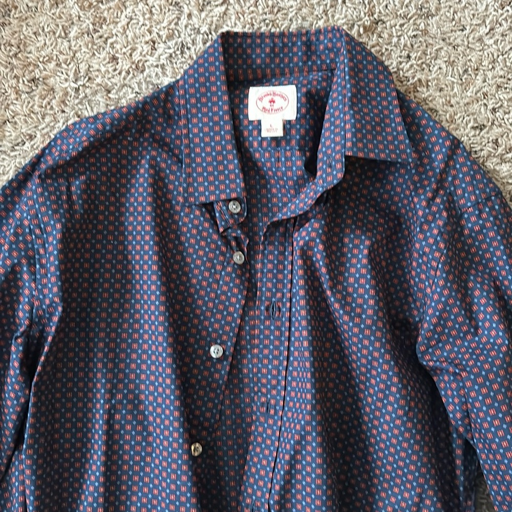 Men’s brooks brothers L button down dress shirt like new